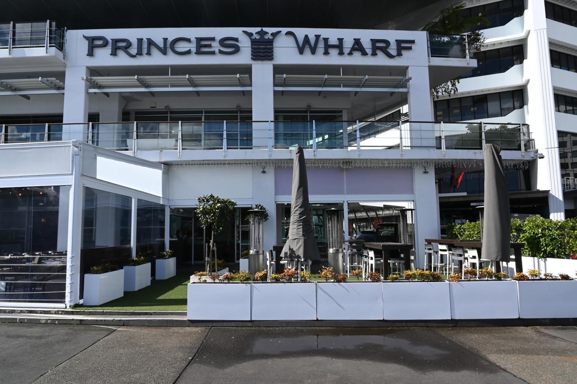 Sophisticated Spacious Apt W Stunning Harbour View Auckland Exterior photo