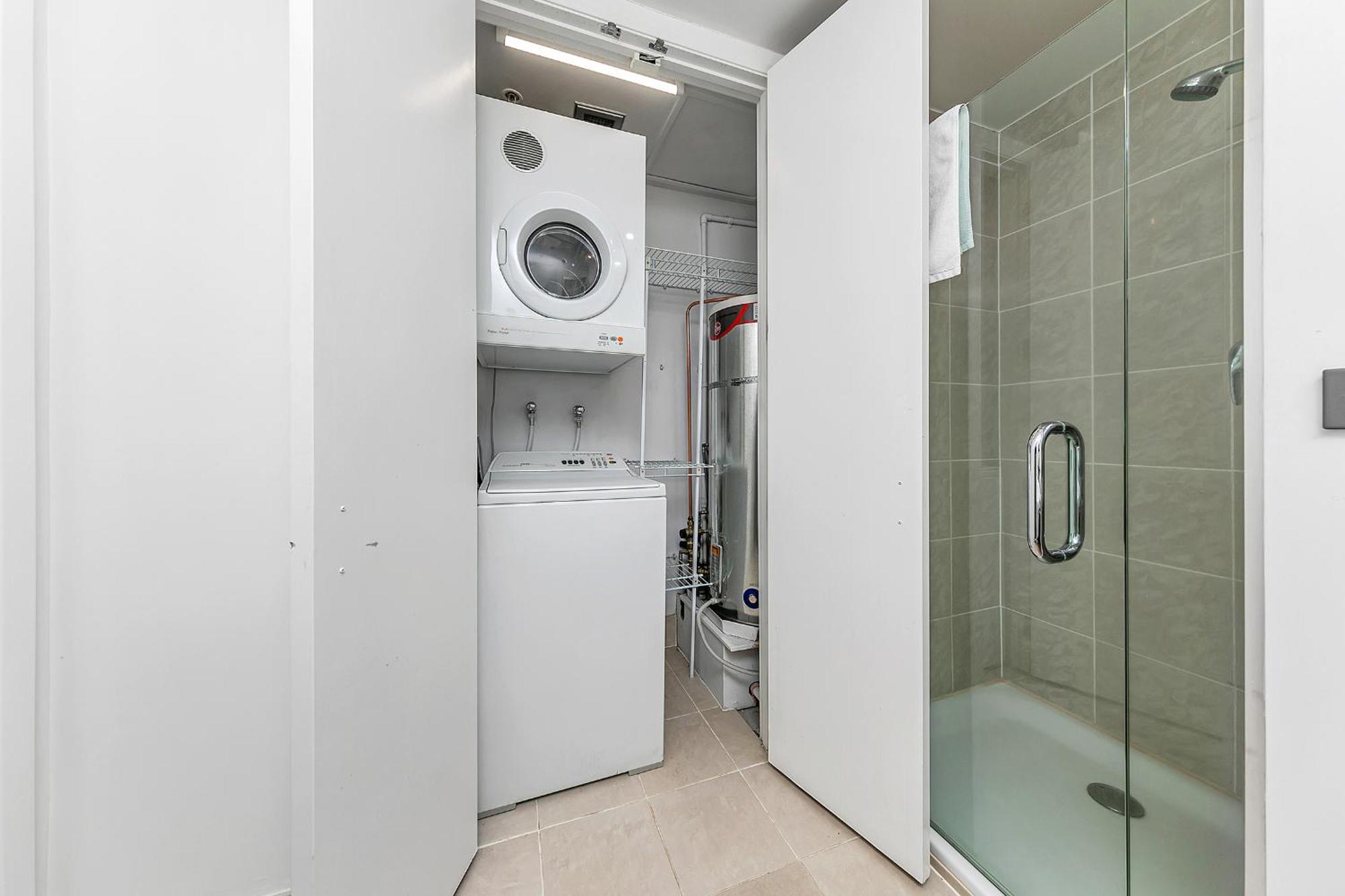 Sophisticated Spacious Apt W Stunning Harbour View Auckland Exterior photo